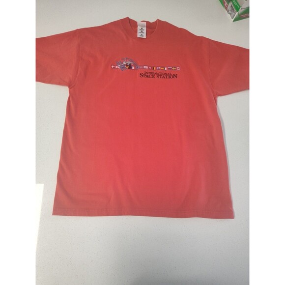 International Space Station Fruit of the Loom T-shirt Embroidered Red Size Large - Picture 2 of 11